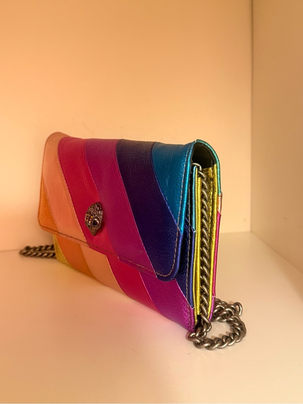 Kurt Geiger: Kensington Metallic Rainbow Crossbody Wallet - Picture 2 of 6